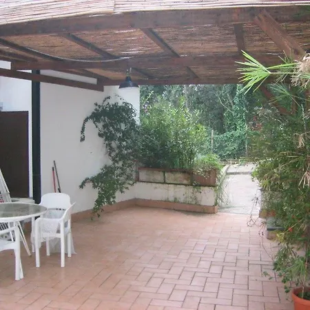 Apartment Fronte Mare Con Piscina *